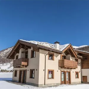  Vakantieboerderij La Poina Italië